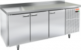 Стол холодильный с полимерным покрытием (RAL 7004) HICOLD SN 111/TN W